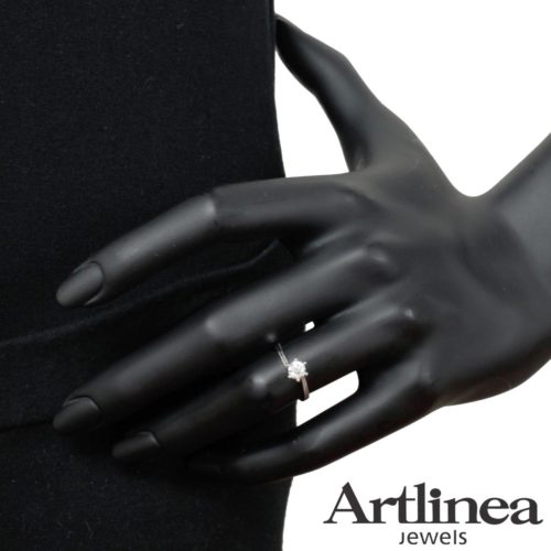 Valentino-Solitärring mit Diamant